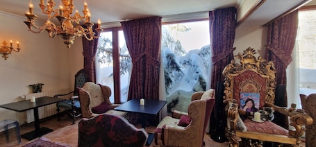 Restaurante. Faqra Palace