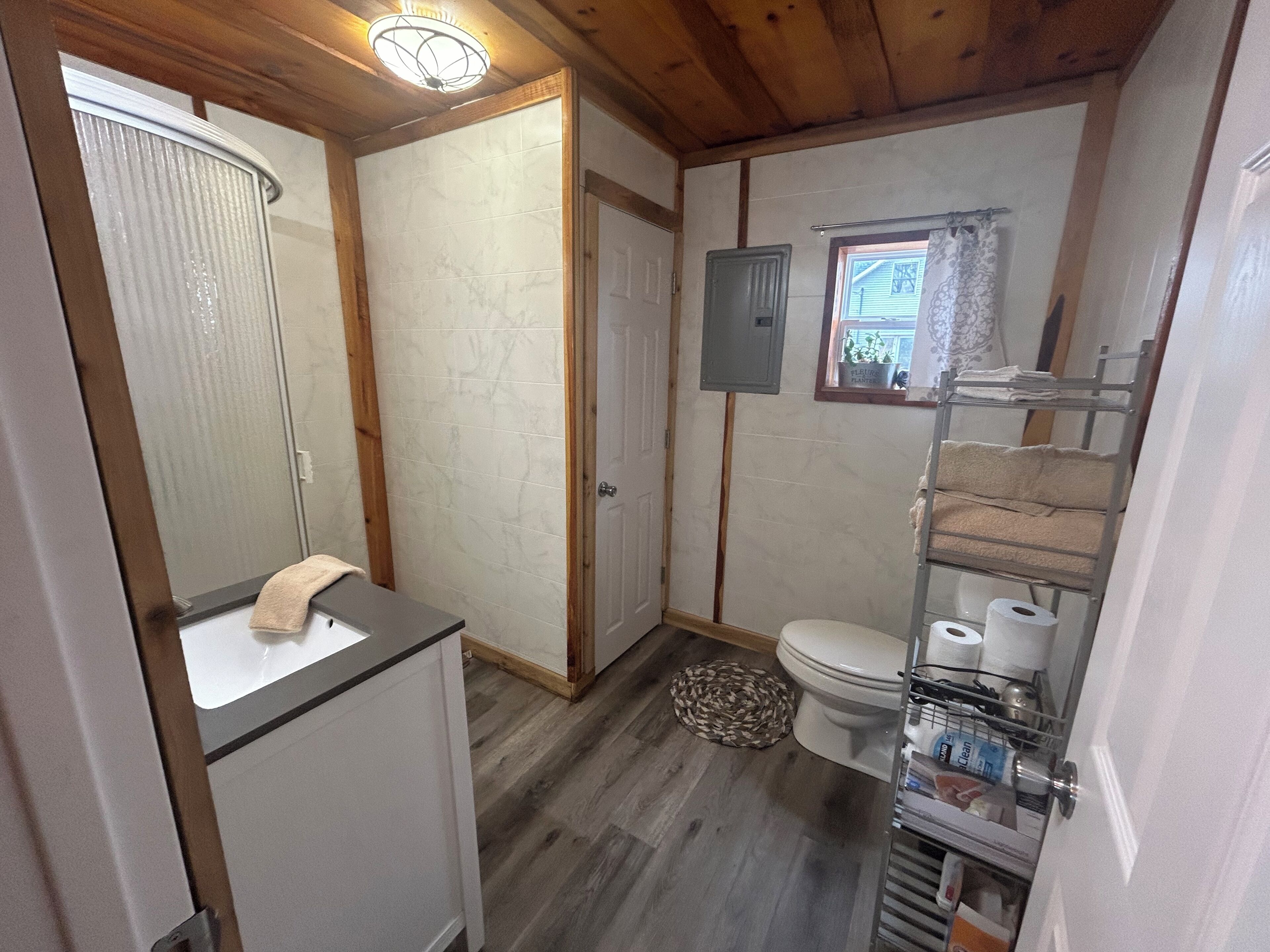 Dusche, Handtücher, Seife, Shampoo