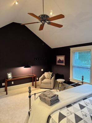4 bedrooms, iron/ironing board, travel cot, WiFi