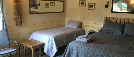 1 bedroom, iron/ironing board, WiFi, bed sheets