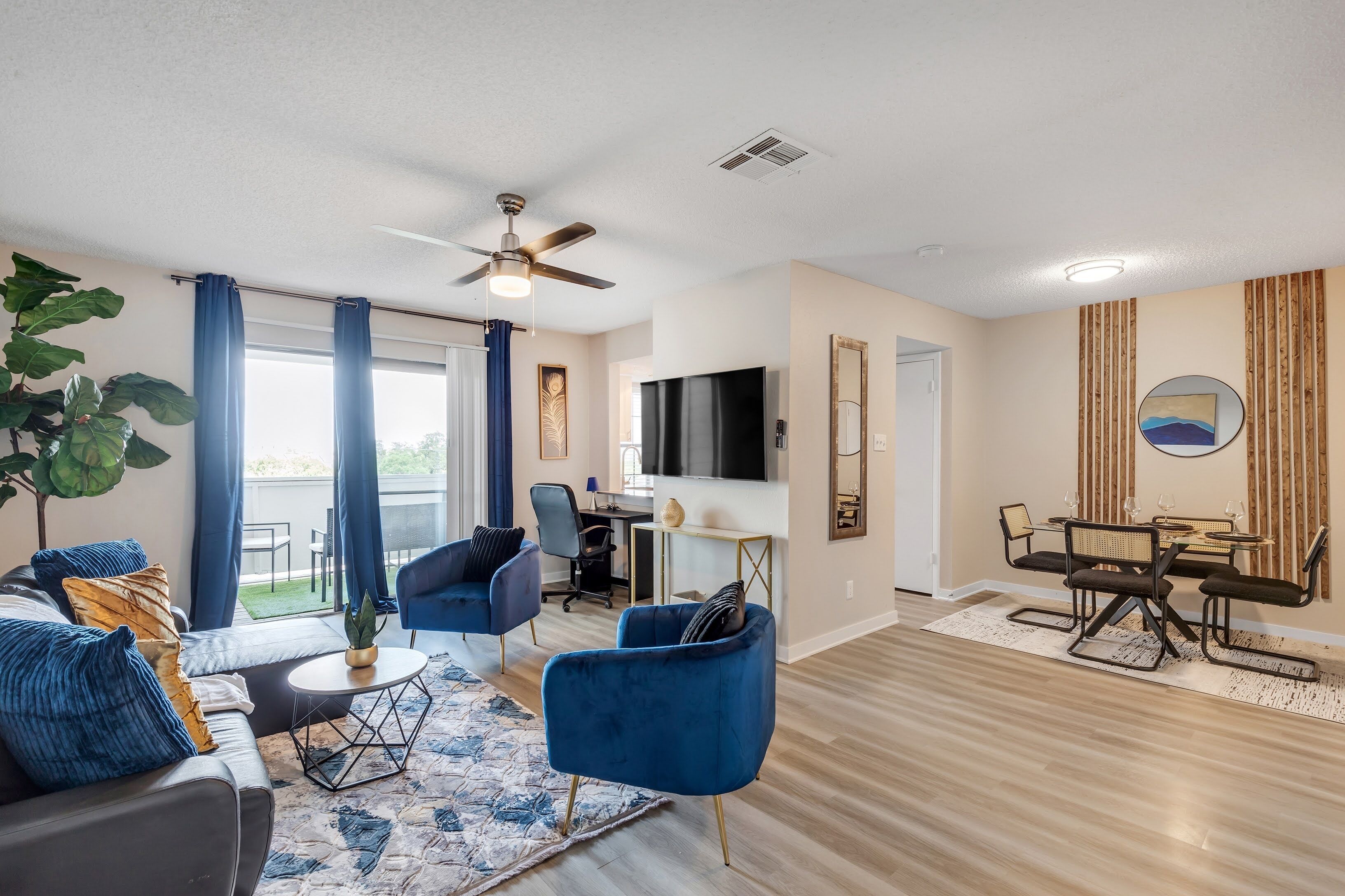 Quit & Cozy-ATX~ Skyline view~ 5 star Location