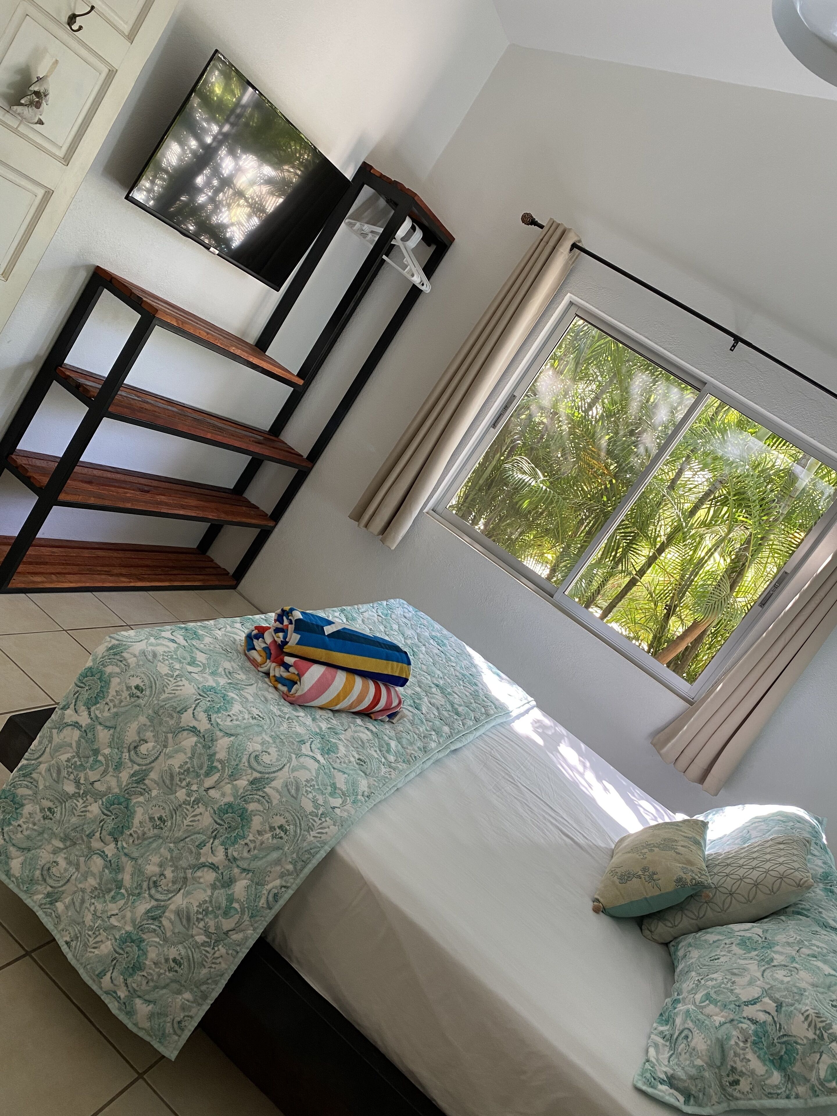 Cote Pacific Casitas