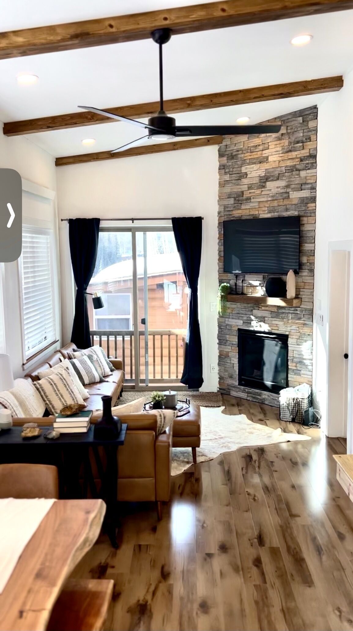 Smart TV, fireplace, video games