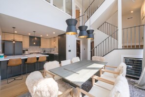 Dining - New to Market! Gorgeous Mountain Escape, Walk to Ski Lift, Historic Main Street, Free Transit Route! (Park City)