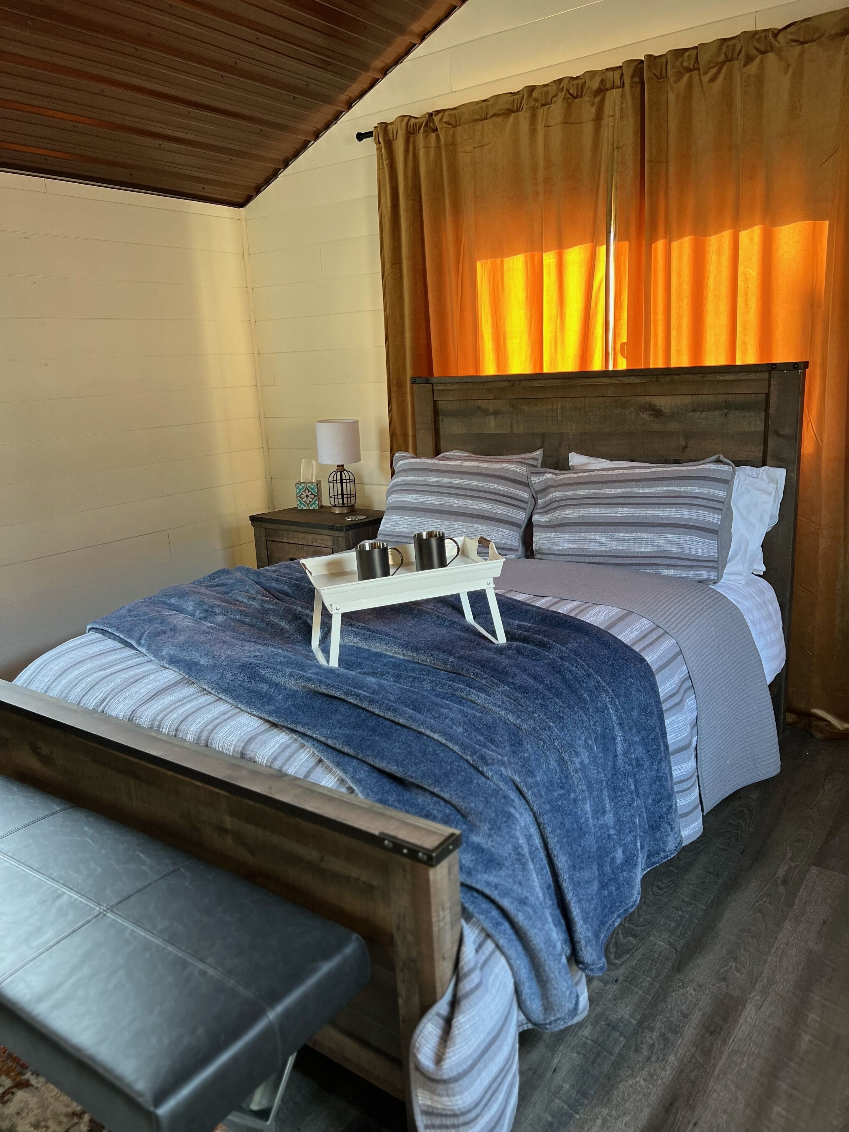 Feel like home in our cozy, perfectly equipped Dry Cabins