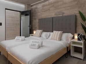 4 chambres, fer et planche à repasser, accès à Internet, literie fournie
