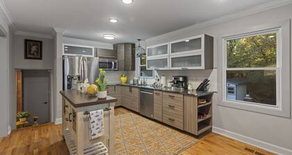 Luxury retreat house in Charlotte.