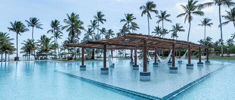 15 piscinas al aire libre