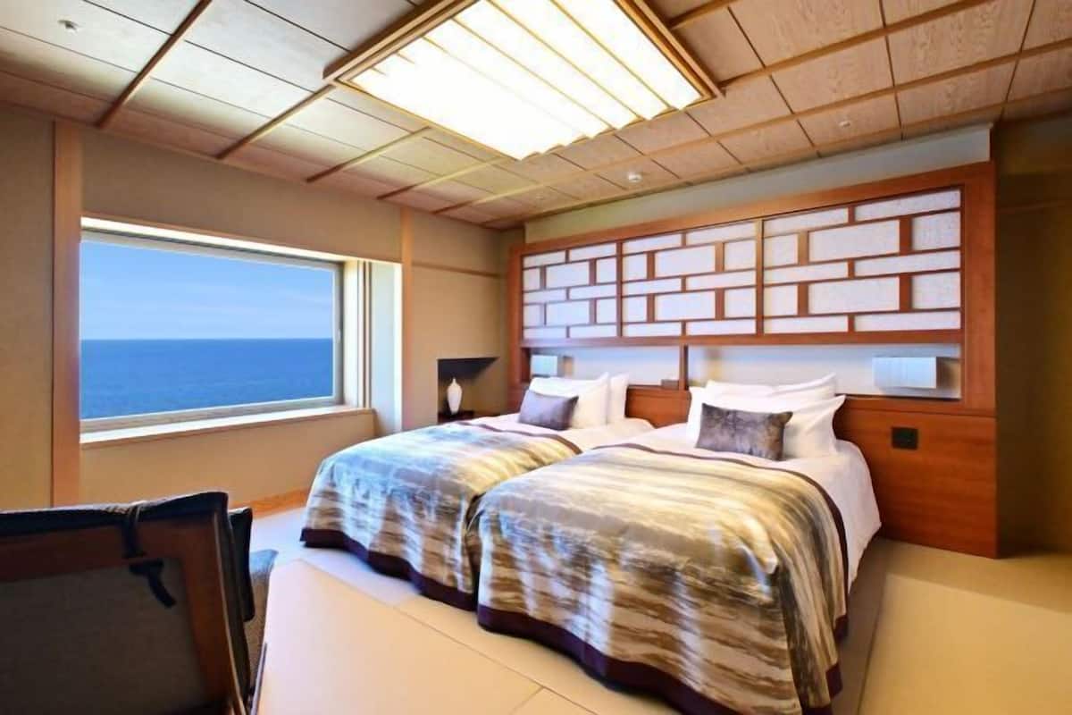 1 bedroom, down duvets, in-room safe, free WiFi