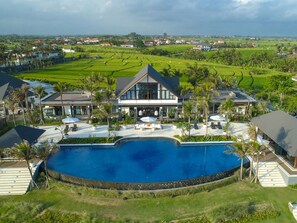 Villa, 5 habitaciones | Escritorio, wifi gratis y ropa de cama 