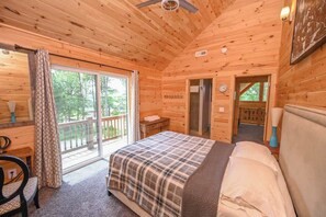 6 bedrooms, iron/ironing board - Top-of-Wisp*6bed/6ba*Hottub* (McHenry)