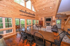 Interior - Top-of-Wisp*6bed/6ba*Hottub* (McHenry)