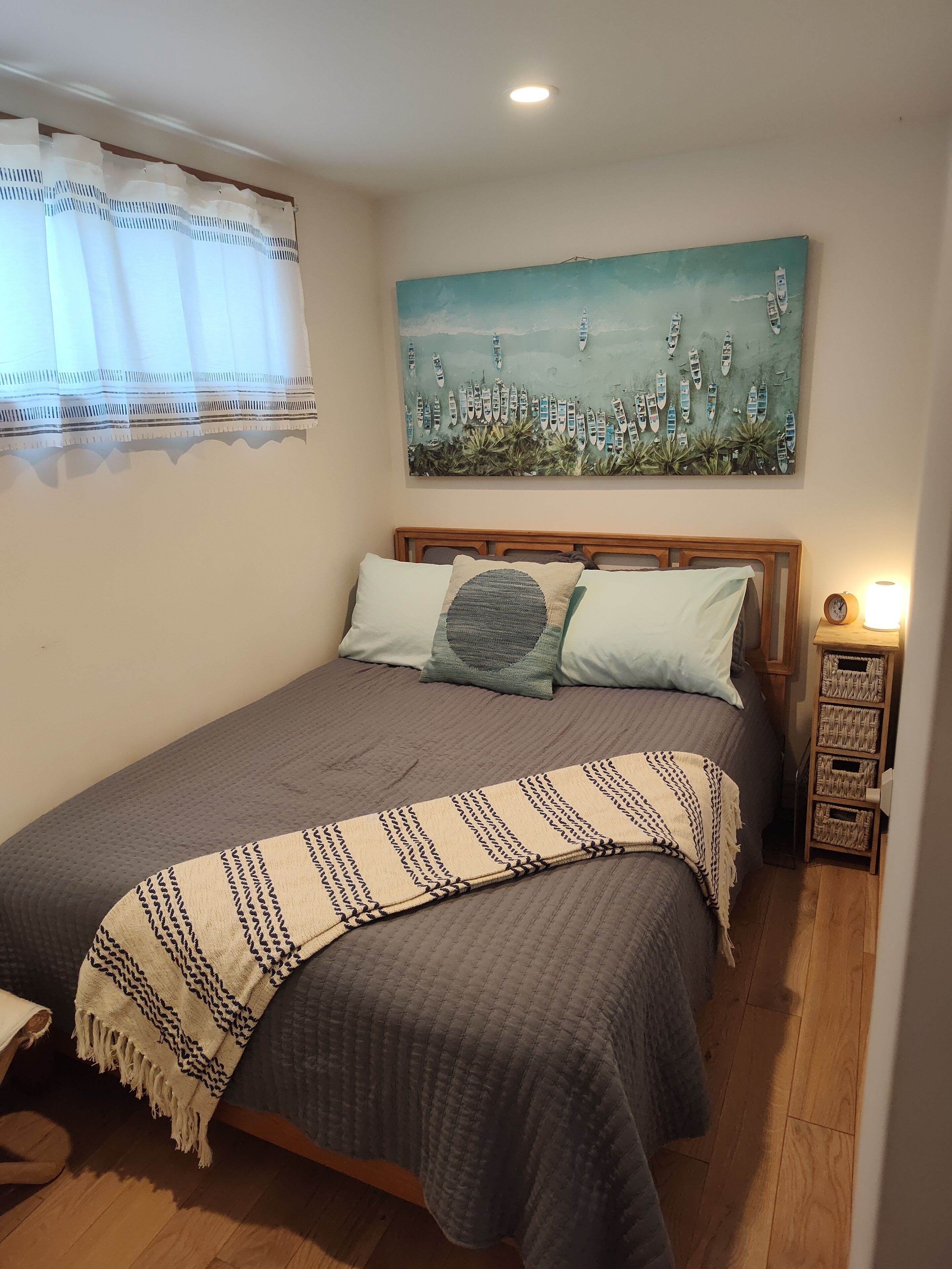 Darling Tiny House - 2 Blocks from State St.