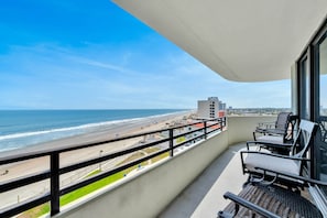 Property grounds - 6th Floor 2/2 Condo Beachfront Building  (Daytona Beach)