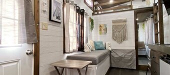 Tiny House Scarlett - Pet Friendly