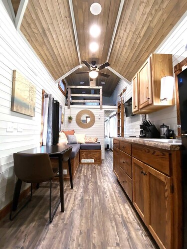 Tiny House Parker - tiny living downtown Leadville