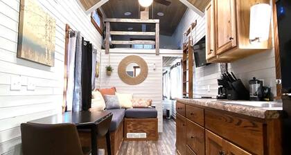 Tiny House Parker - tiny living downtown Leadville