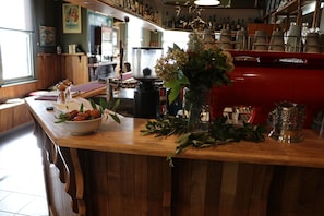 Bar (en la propiedad)