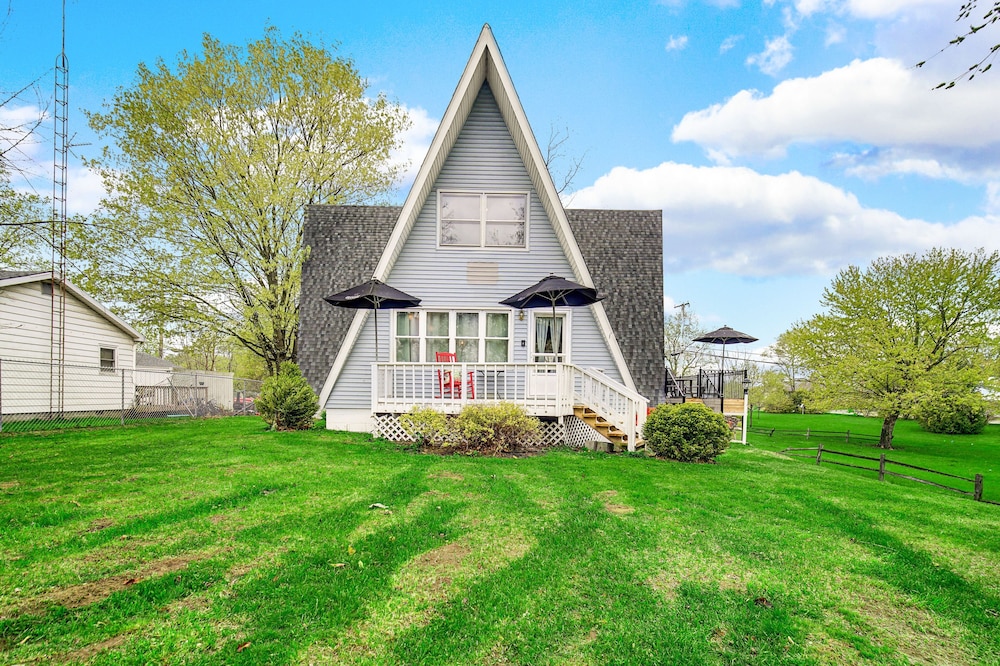6bedroom 3 bath amazing home, near lake max