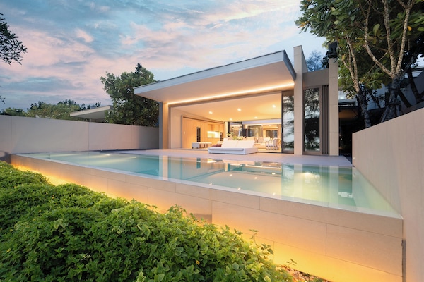 ลักซ์ชัวรี่วิลล่า, 3 ห้องนอน, ริมทะเล | 3 ห้องนอน, มินิบาร์, ตู้นิรภัยในห้องพัก, โต๊ะทำงาน