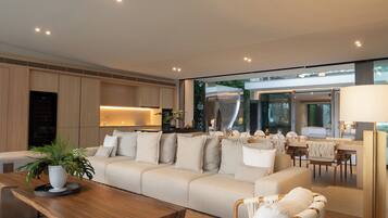 Luxe villa, 3 slaapkamers, aan het strand | Woonkamer