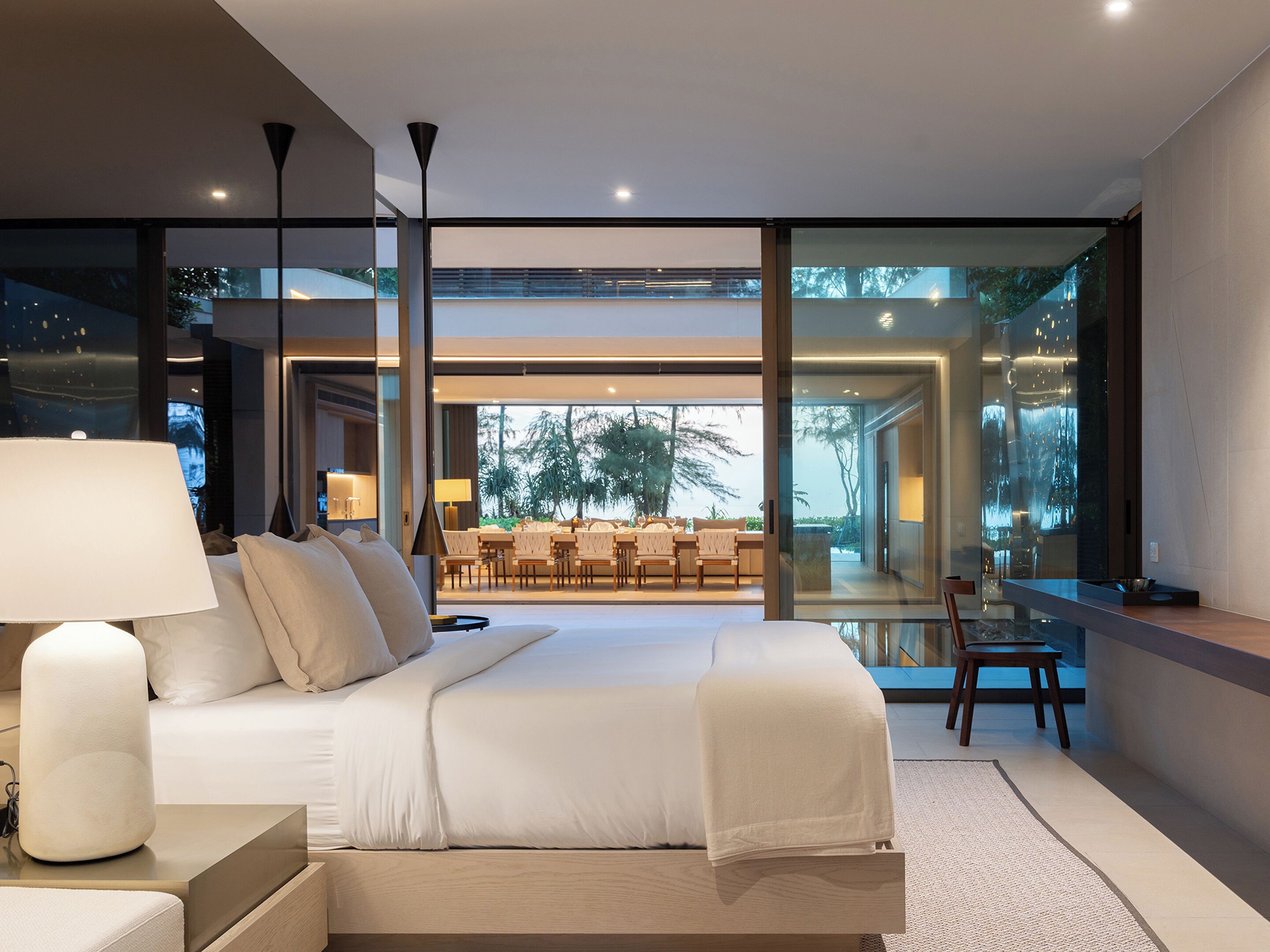 3 bedrooms, minibar, in-room safe, desk