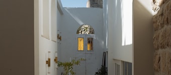 KHAN EIN KAREM BOUTIQUE HOTEL