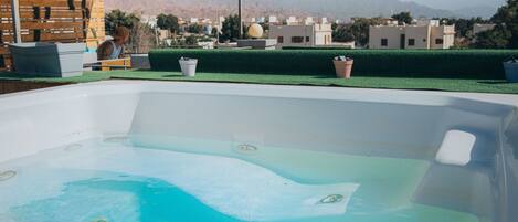 Idromassaggio all'aperto