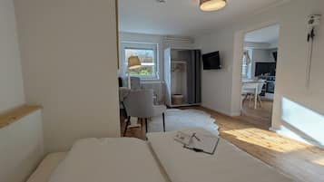 1 bedroom, iron/ironing board, free WiFi, bed sheets