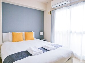 3 bedrooms, iron/ironing board, free WiFi, bed sheets - island in emerald green (Sapporo)