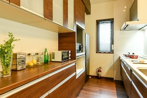 Deluxe Suite | Private kitchen