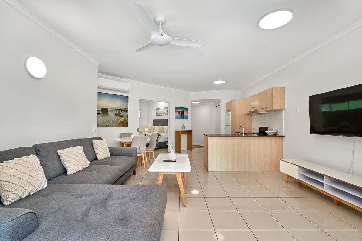Amphora 1 Bedroom Apartment 335 - Palm Cove