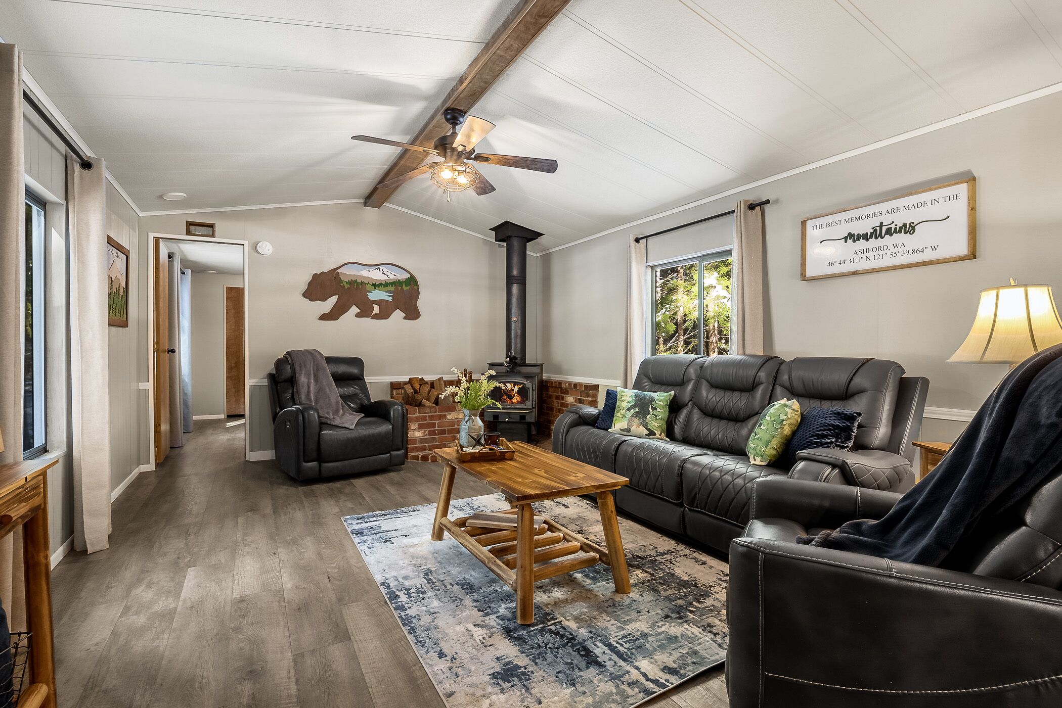 Willow's Hideaway @ Mt. Rainier - Sleeps 2-6 