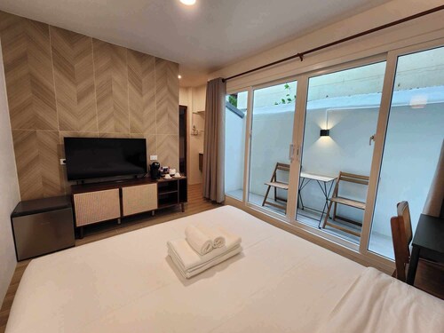 Lo-ha Guesthouse Contactless Check-in