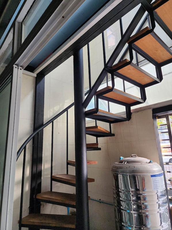 Living area - Lo-ha Guesthouse Contactless Check-in (Bangkok)