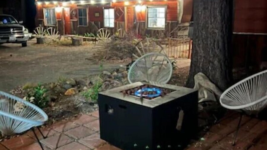 Three Pines Cabins Lodge