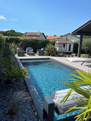 Piscine extérieure, piscine chauffée