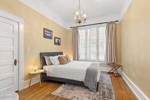 4 habitaciones, escritorio, cuna de viaje y wifi gratis 