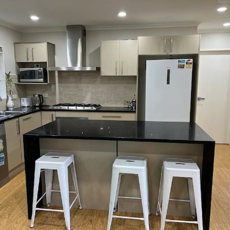 Fridge, microwave, oven, stovetop. Beautiful 2 bedroom house