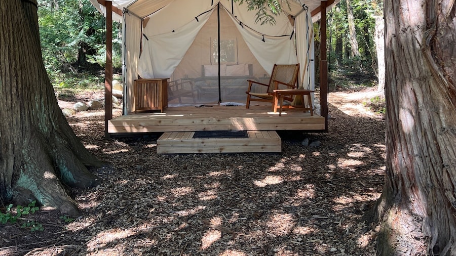 Lopez Farm Cottages & Tent Camping