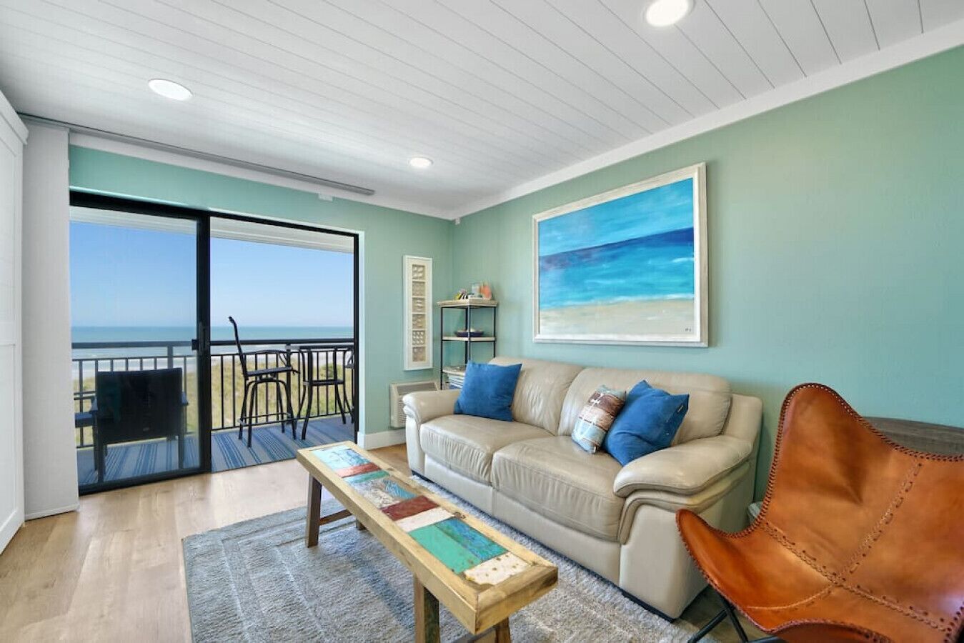 Oceanview Oasis - Beach front