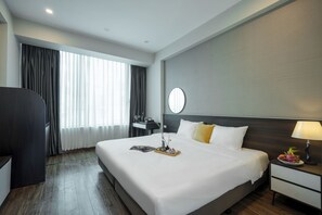 Habitación ejecutiva con 1 cama doble o 2 individuales | Caja fuerte, escritorio, espacio para trabajar con un portátil