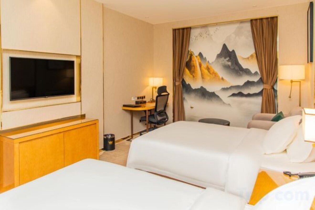 In-room safe, desk, laptop workspace, blackout drapes
