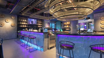 Bar (in der Unterkunft)