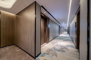 Interior - duomanqingyuejiudian (Nanning)