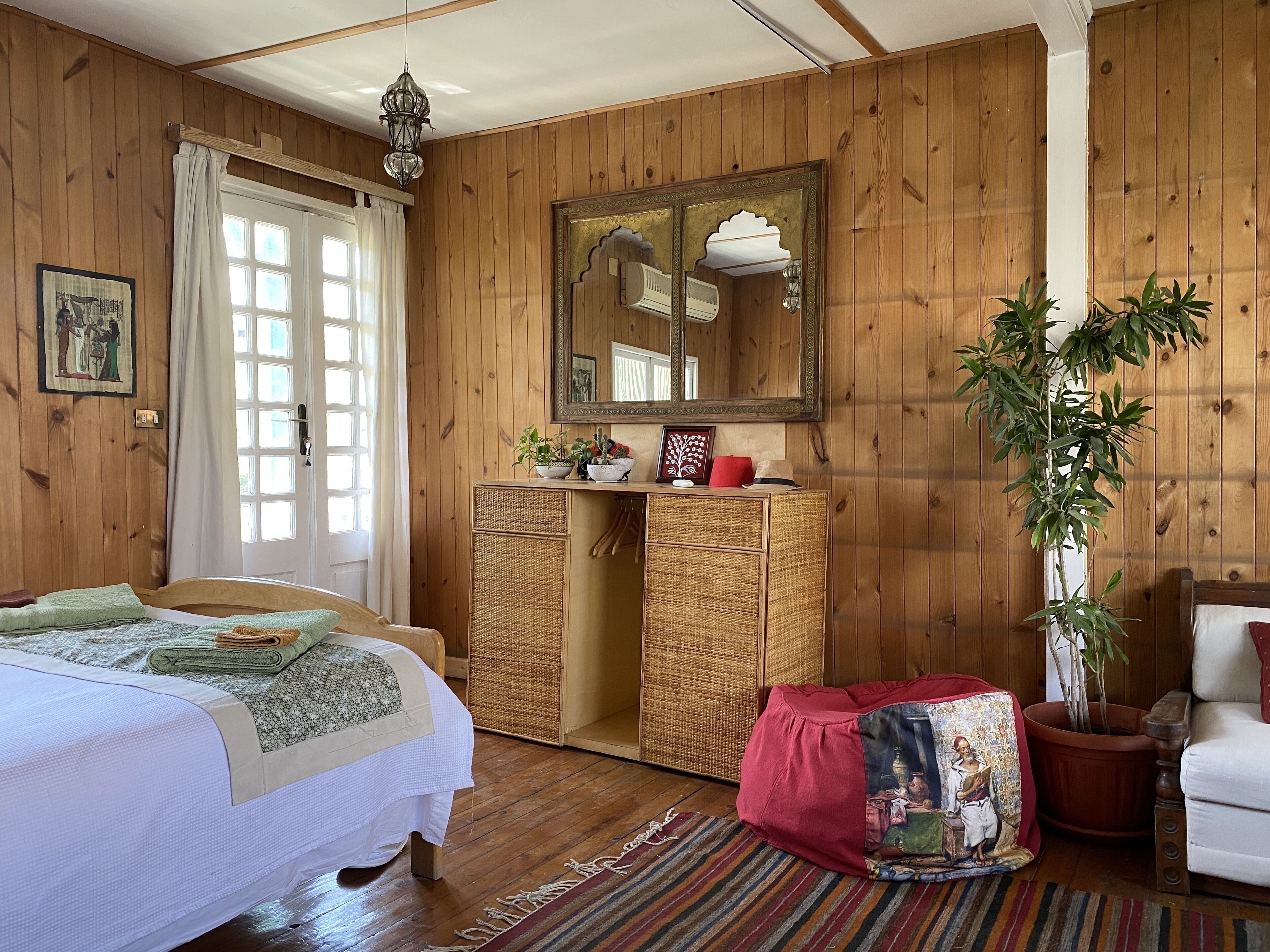 1 室のベッドルーム、WiFi、ベッドシーツ