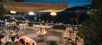 Harmony Hotel