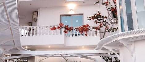 Front of property – evening/night