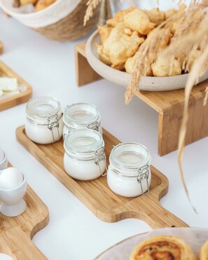 Free daily full breakfast - Harmony Hotel (Sarandë)
