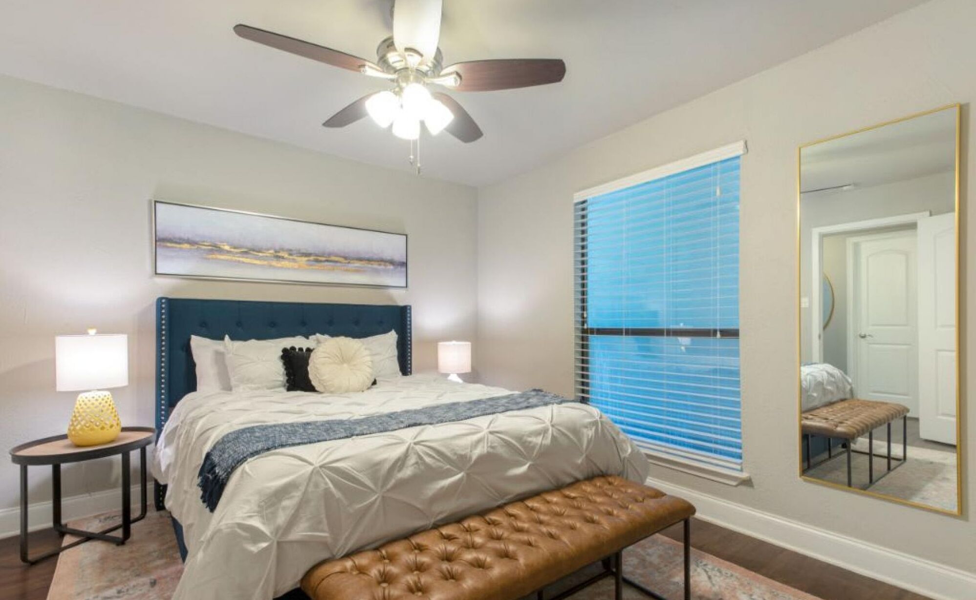 Flirty Flamingos l No Service Fees Poolside